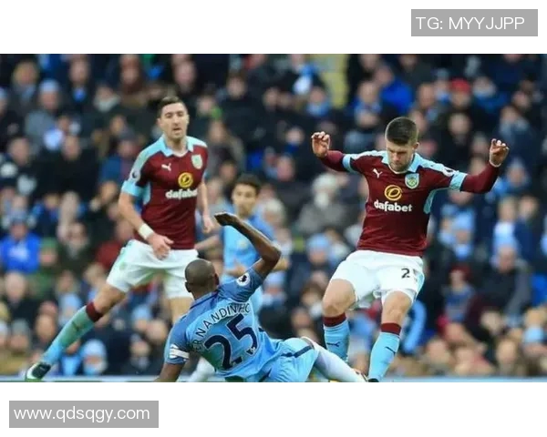 布莱顿主场迎战伯恩利争夺英超宝贵三分的激烈对决